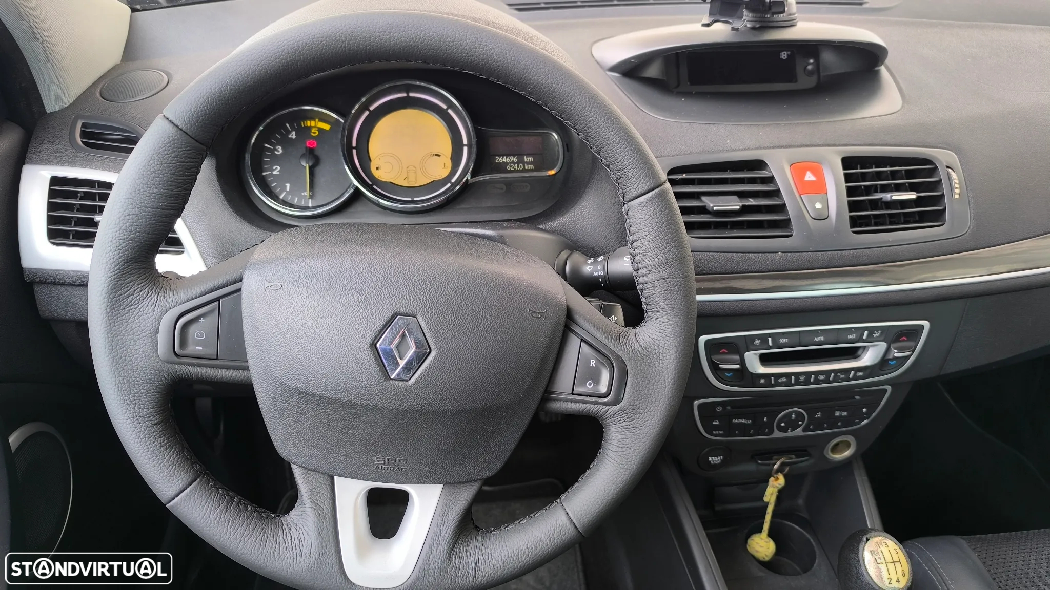 Renault Mégane Sport Tourer 1.5 dCi Dynamique S - 11