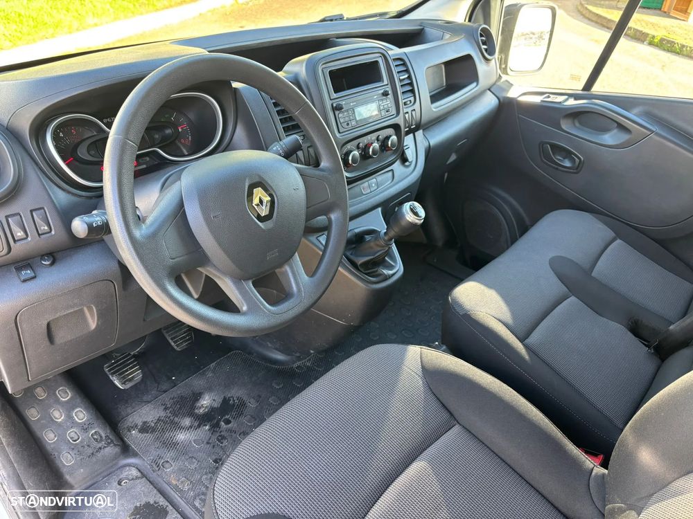 Renault TRAFIC 2.0 DCI IVA DEDUTIVEL A/C - 14