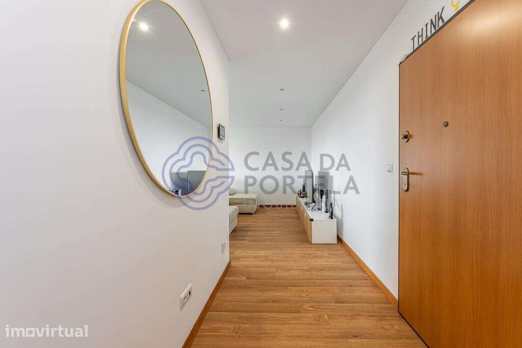 Apartamento T2 com varanda com + 30 m2 - Condomínio Fechado Molares 20 - Grande imagem: 2/49
