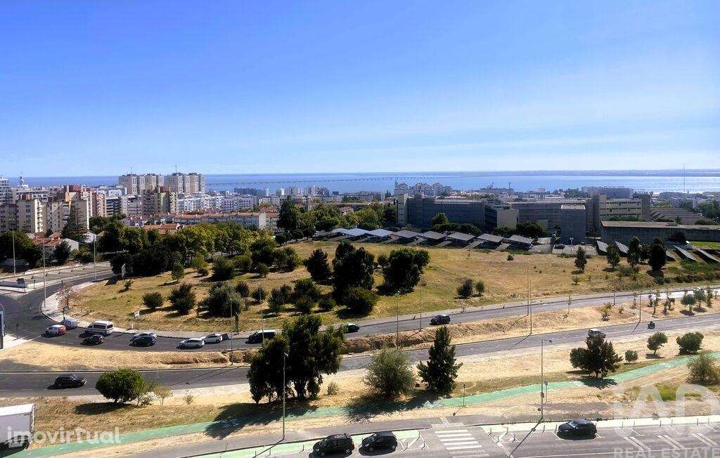 Apartamento T3 em Marvila de 85,00 m2 - Grande imagem: 2/16