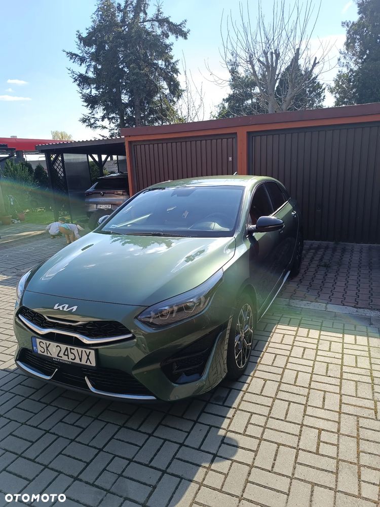 Kia ProCeed - 2