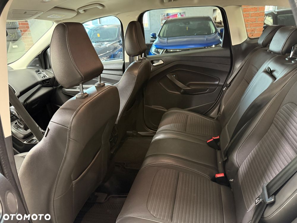 Ford Kuga 2.0 TDCi 4WD Titanium - 17