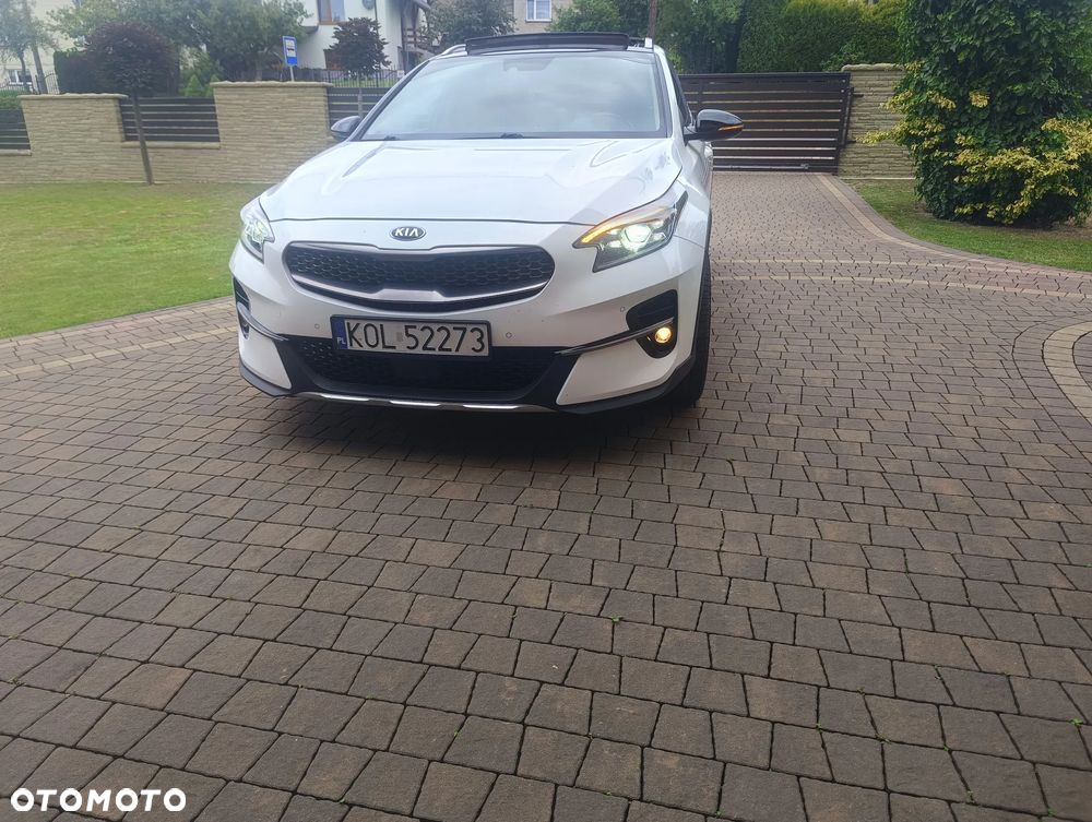 Kia XCeed 1.6 CRDi SCR XL DCT - 27