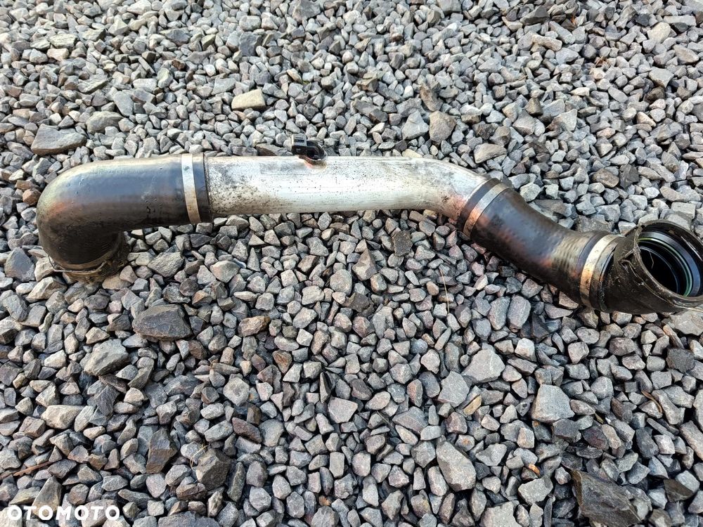 BMW E60 E61 2.5D 3.0D RURA WĄŻ PRZEWÓD INTERCOOLERA 7793896 - 6