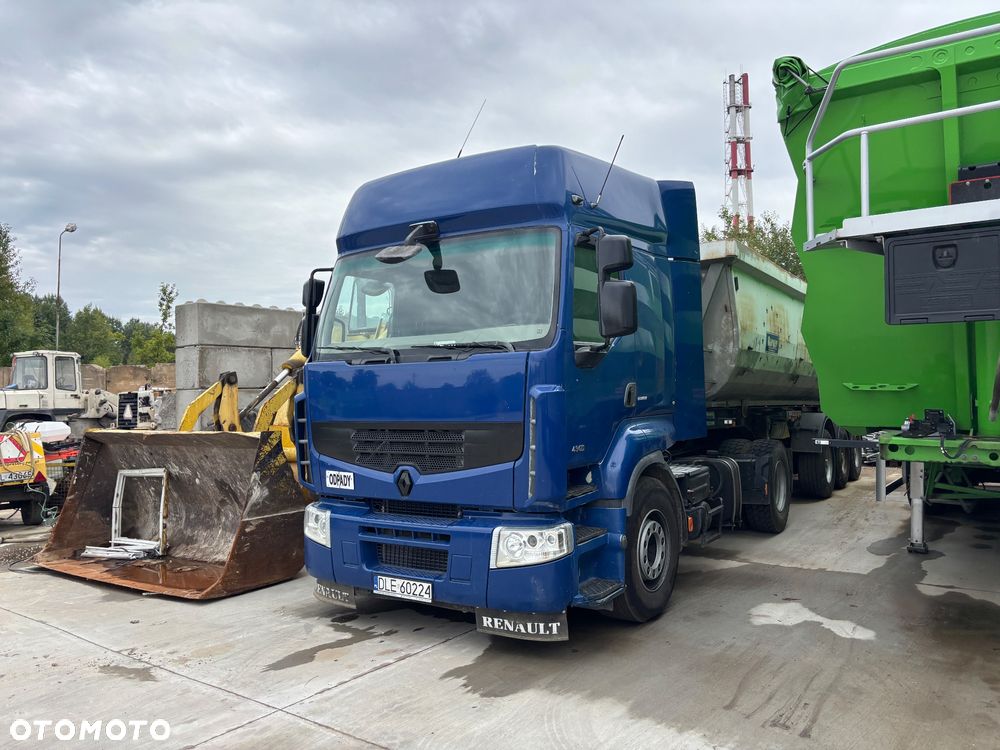 Renault Premium - 1