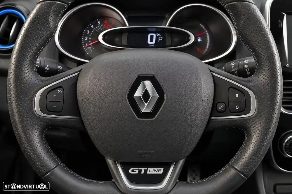 Renault Clio Sport Tourer - 13