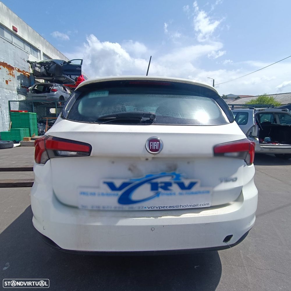 Fiat Tipo SW - Viatura para peças - 4