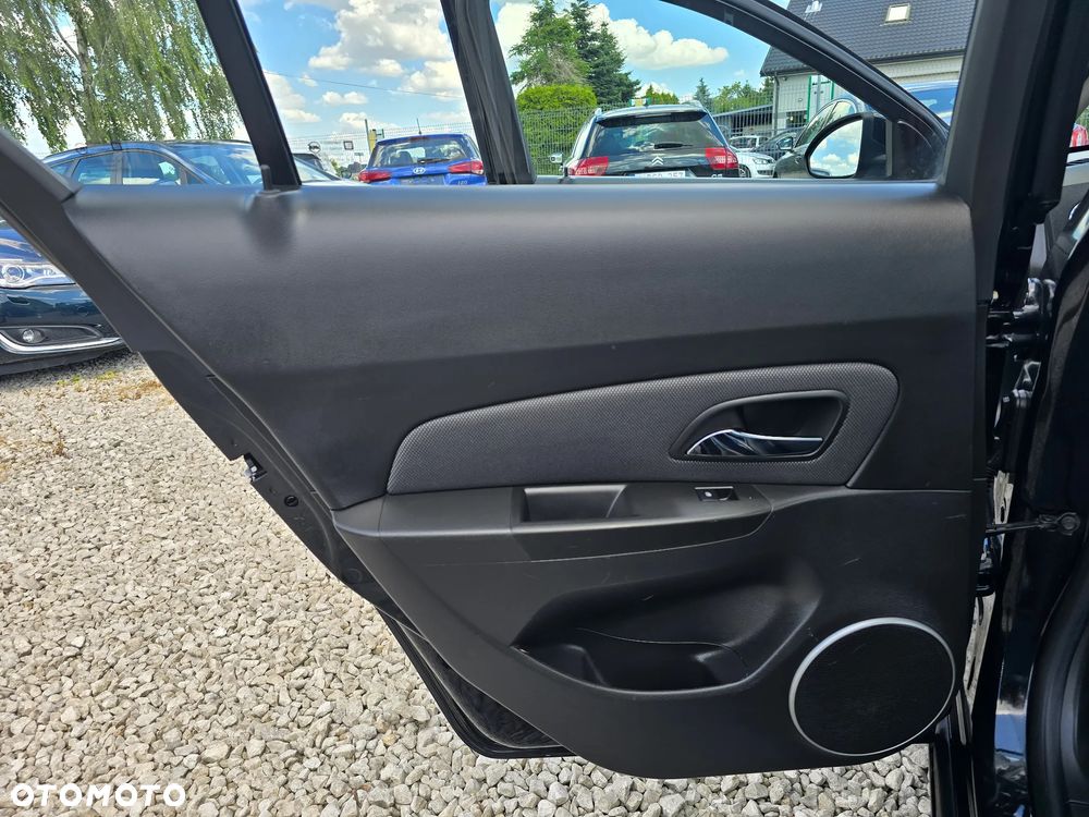 Chevrolet Cruze 1.6 - 16