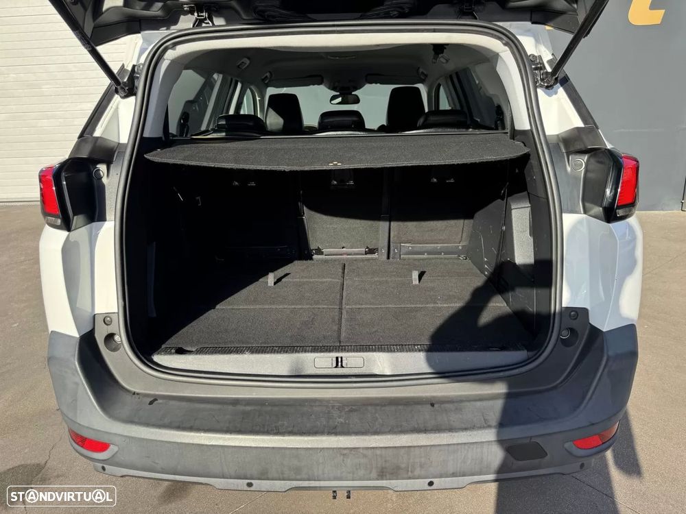 Peugeot 5008 1.2 PureTech Allure - 22