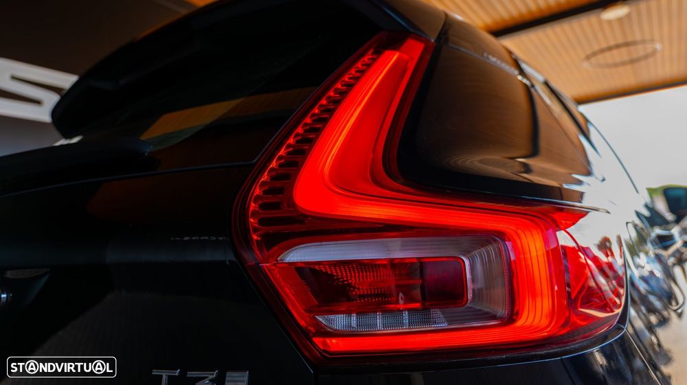 Volvo XC 40 1.5 T3 Inscription - 12
