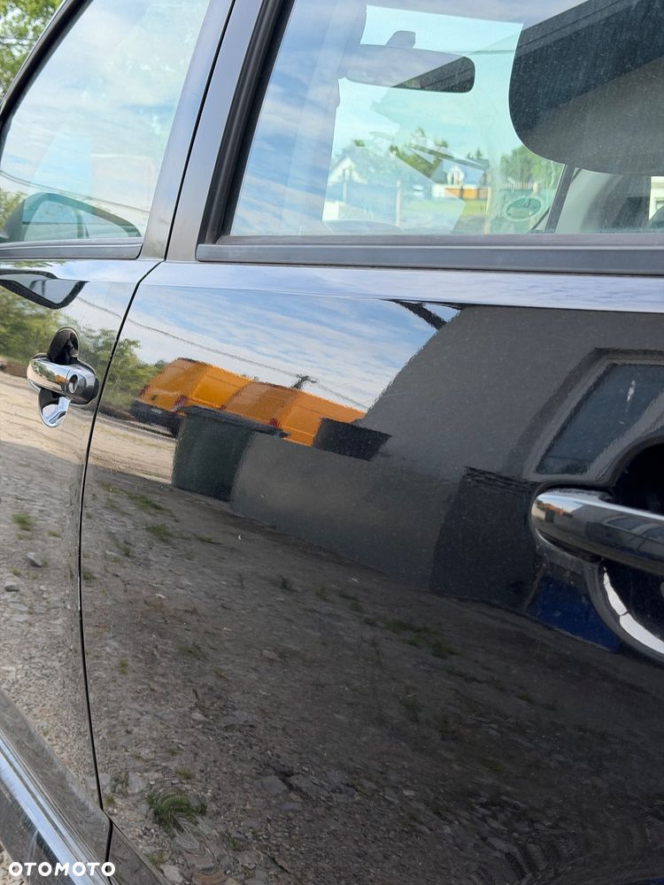 Daihatsu Sirion 1.5 - 21