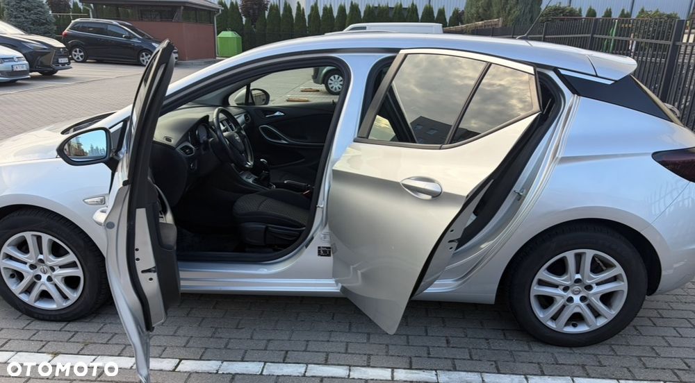 Opel Astra 1.4 T Dynamic - 7