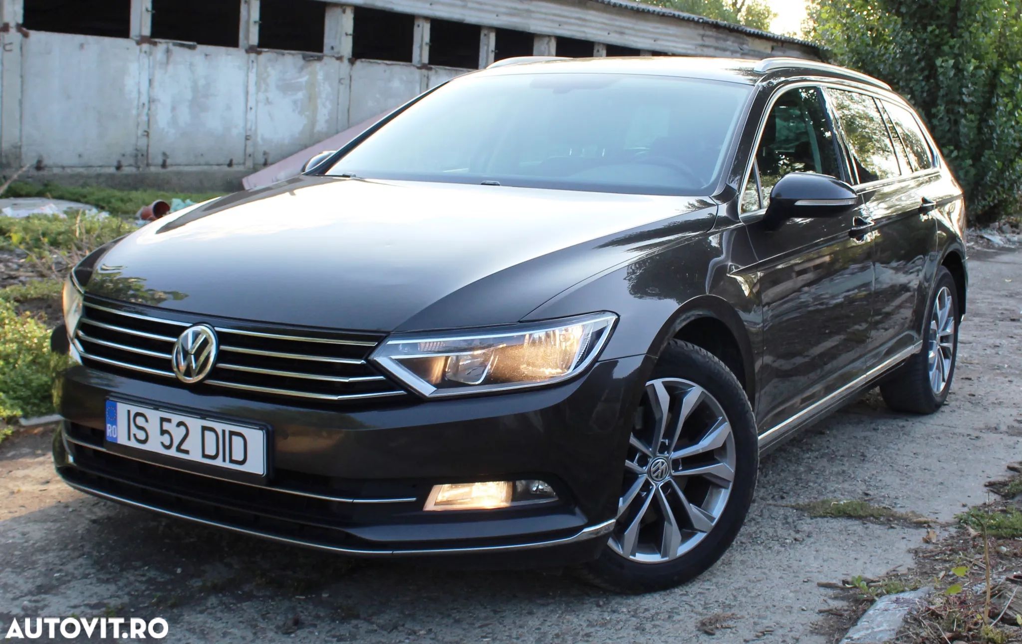 Volkswagen Passat Variant 2.0 TDI Highline - 1