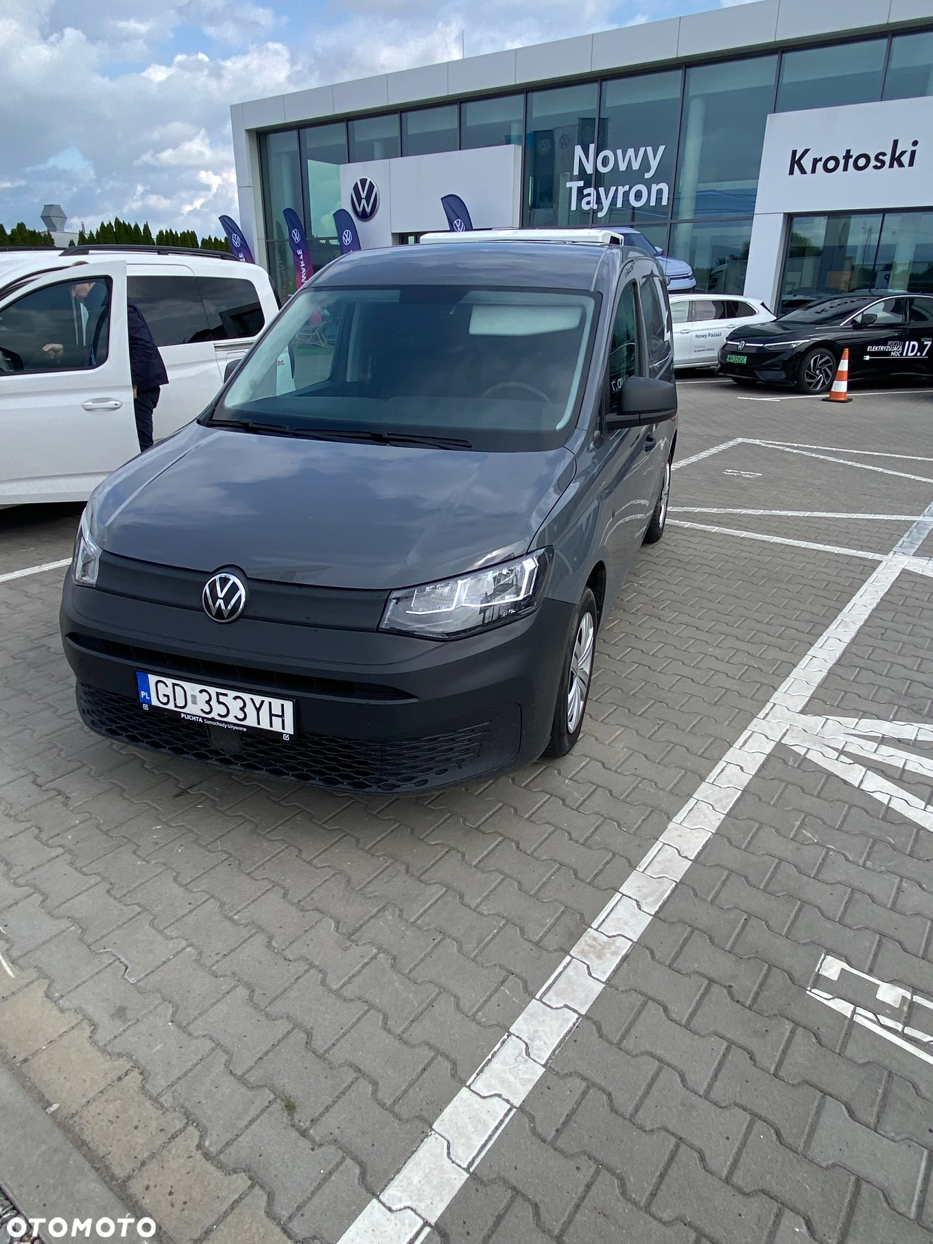 Volkswagen Caddy - 12