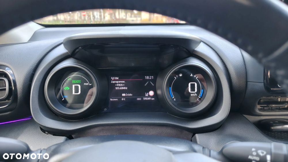 Toyota Yaris Hybrid 1.5 Comfort - 14