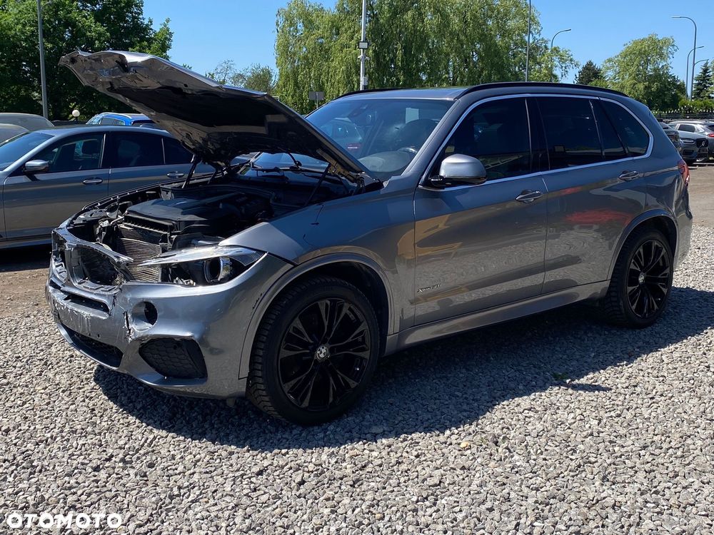 BMW X5 xDrive50i Sport-Aut - 10