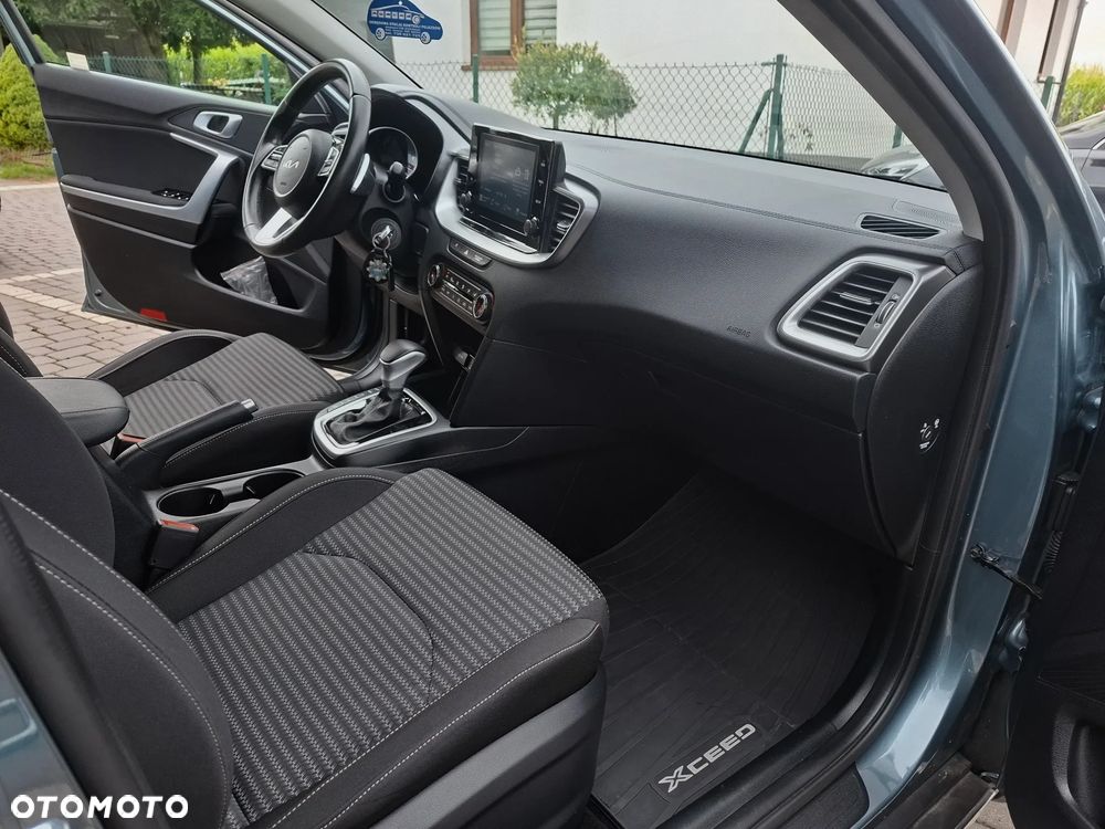 Kia XCeed 1.5 T-GDI M DCT - 11