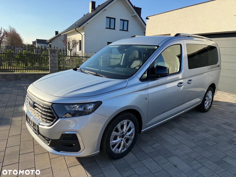 Ford Tourneo Connect Grand 2.0 EcoBlue Titanium