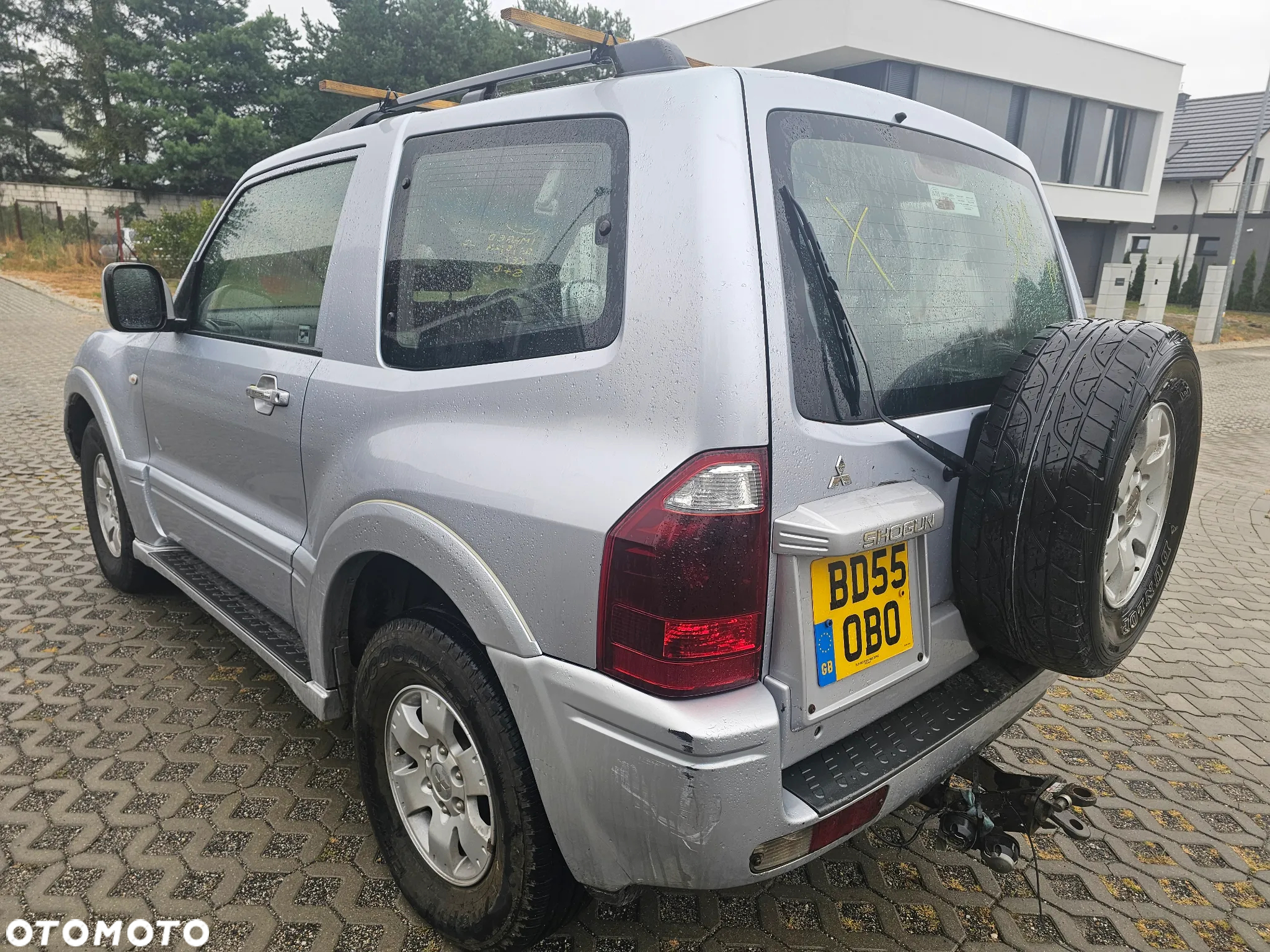 Mitsubishi Pajero - 4