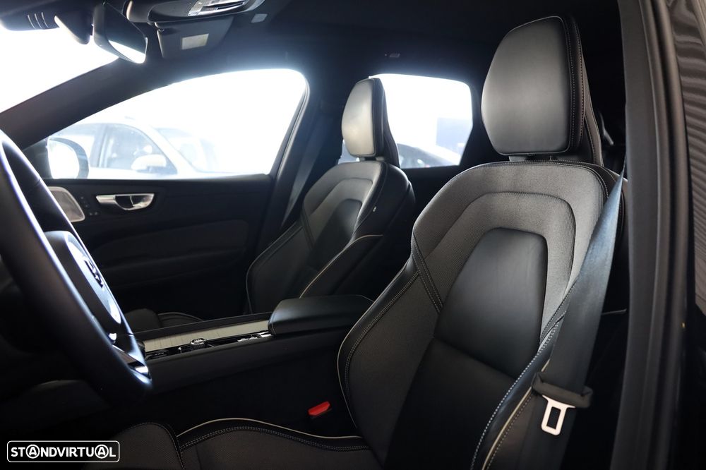 Volvo XC 60 2.0 T8 PHEV Ultra Dark AWD - 10