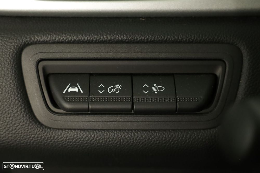 Renault Captur 1.0 TCe Techno Bi-Fuel - 20