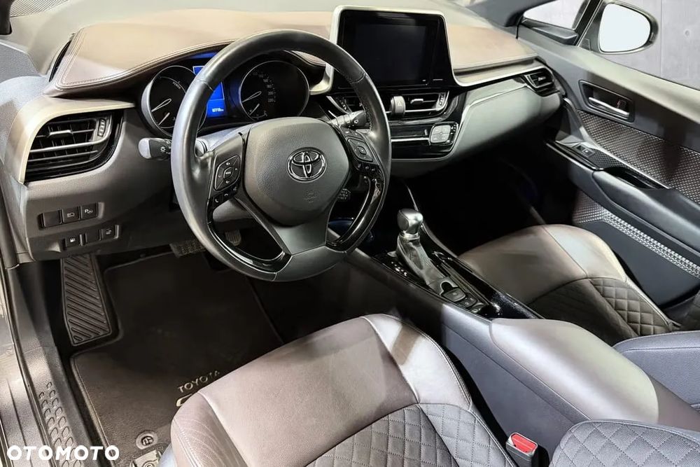 Toyota C-HR - 17