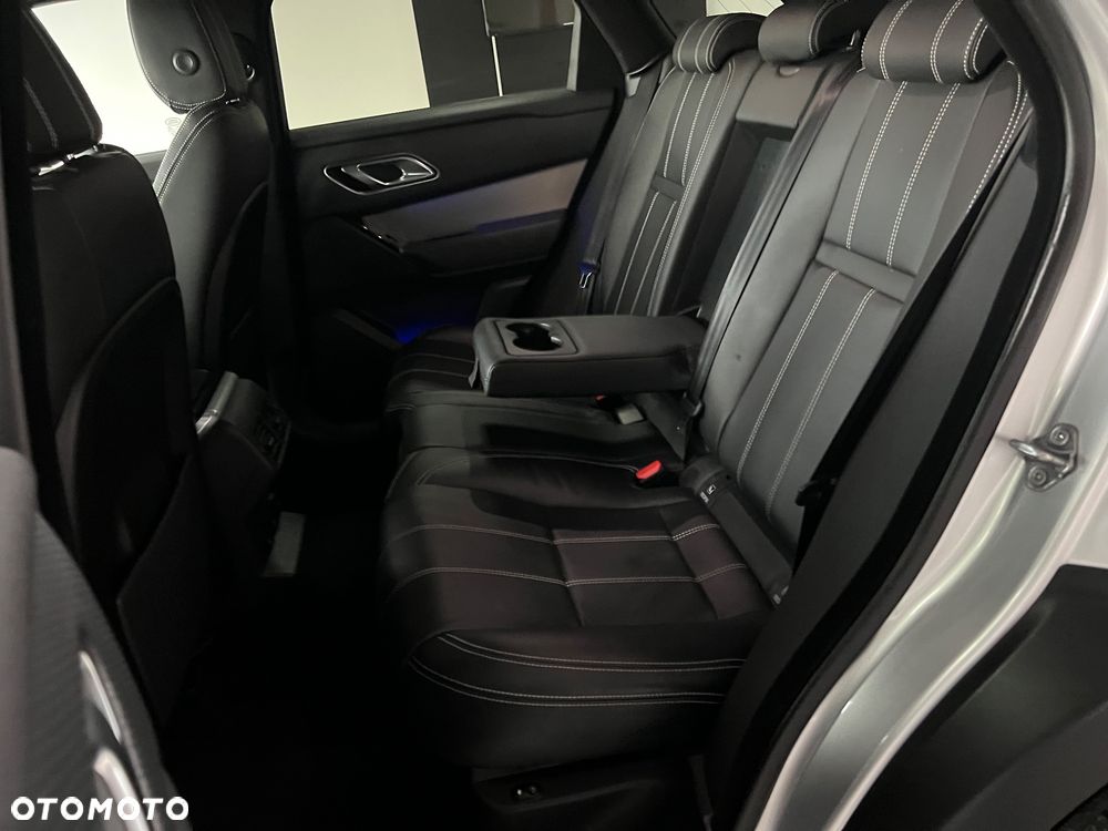 Land Rover Range Rover Velar 2.0d R-Dynamic - 27