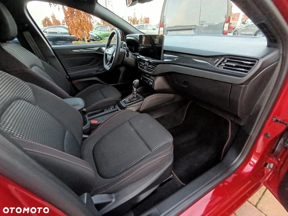 Ford Focus 1.0 EcoBoost mHEV ST-Line X - 16