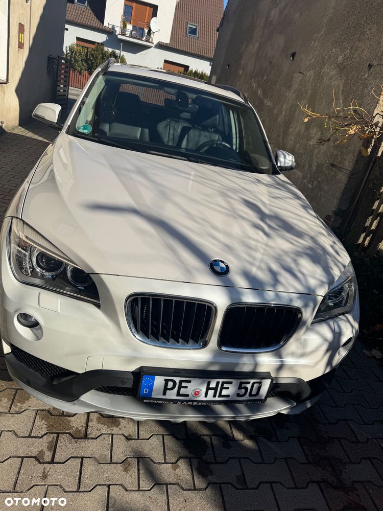 BMW X1 sDrive18i xLine - 1