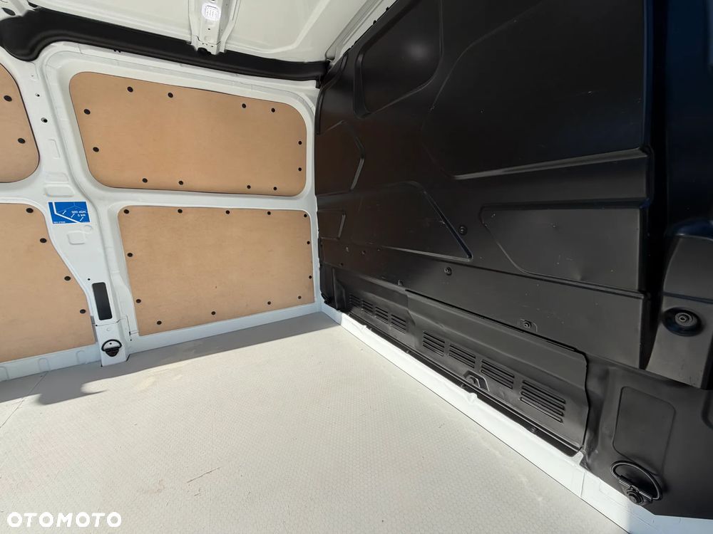 Ford TRANSIT CUSTOM VAN 300L MODEL L2H1 Long VAT-1 Cięż. 3 osobowy SILNIK 2.0 130KM Euro-6 DUŻA ŁADOWNOŚĆ 1086kg DMC 3000kg Homologacja na hak 2800kg ZABUDOWA PAKI! Niski przebieg TYLKO 93tys.km! - 19