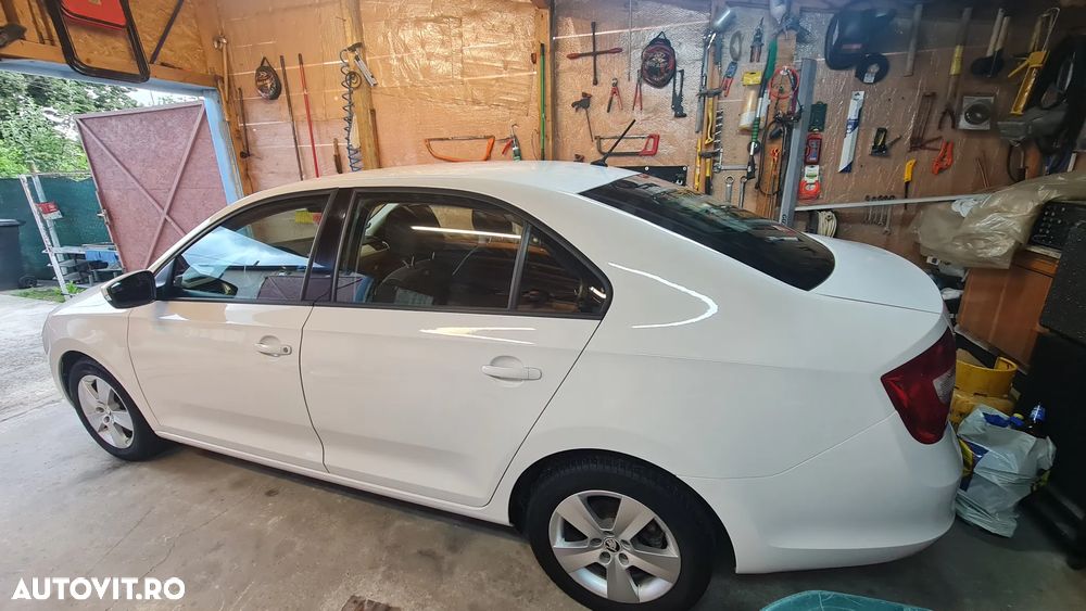 Skoda RAPID 1.6 TDI Style - 4