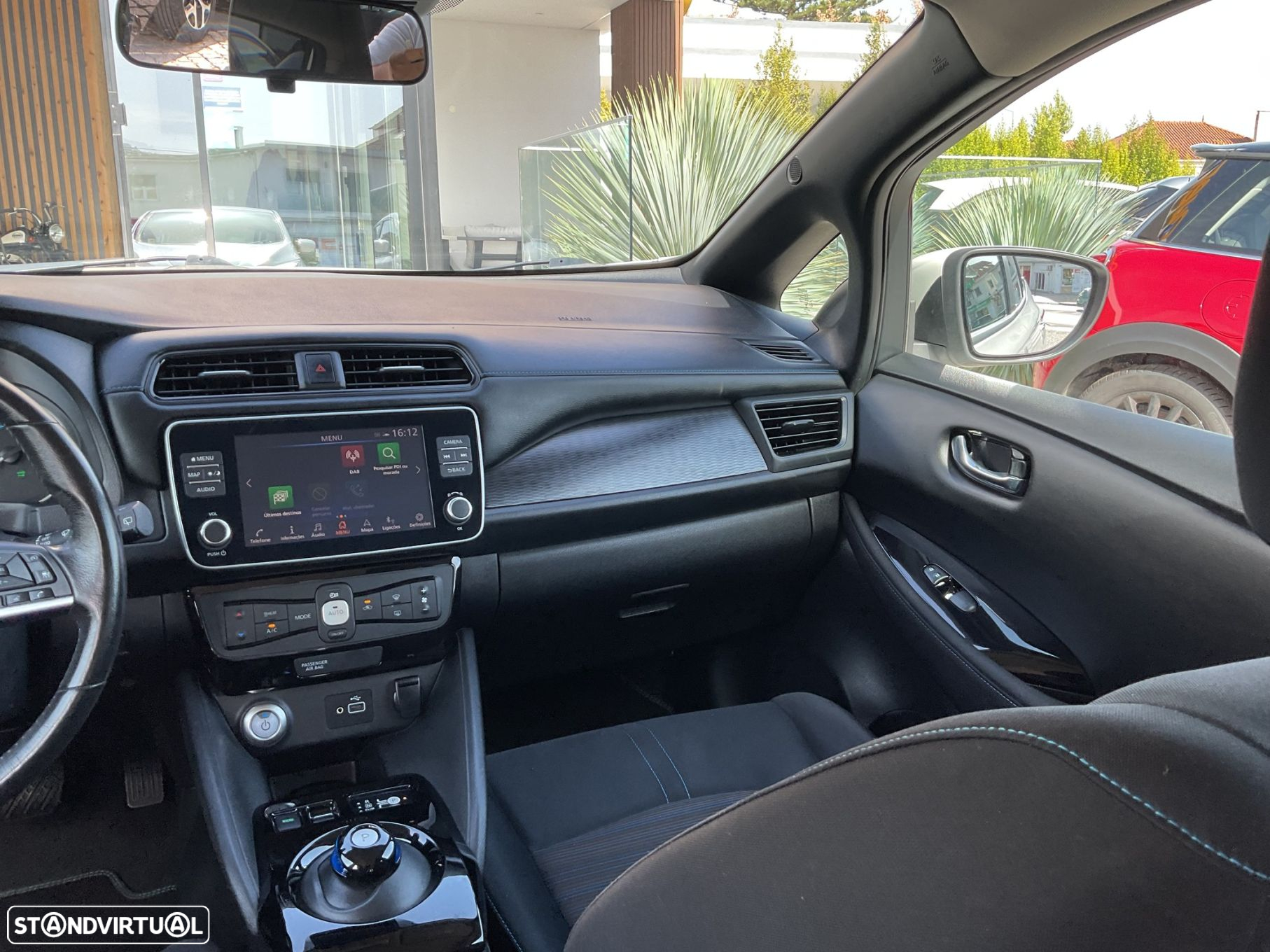 Nissan Leaf Acenta - 35