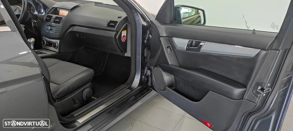 Mercedes-Benz C 200 CDI Avantgarde Edition - 22