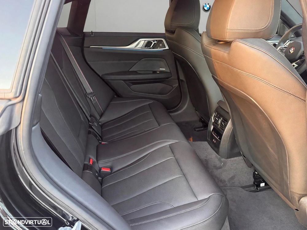 BMW i4 - 14