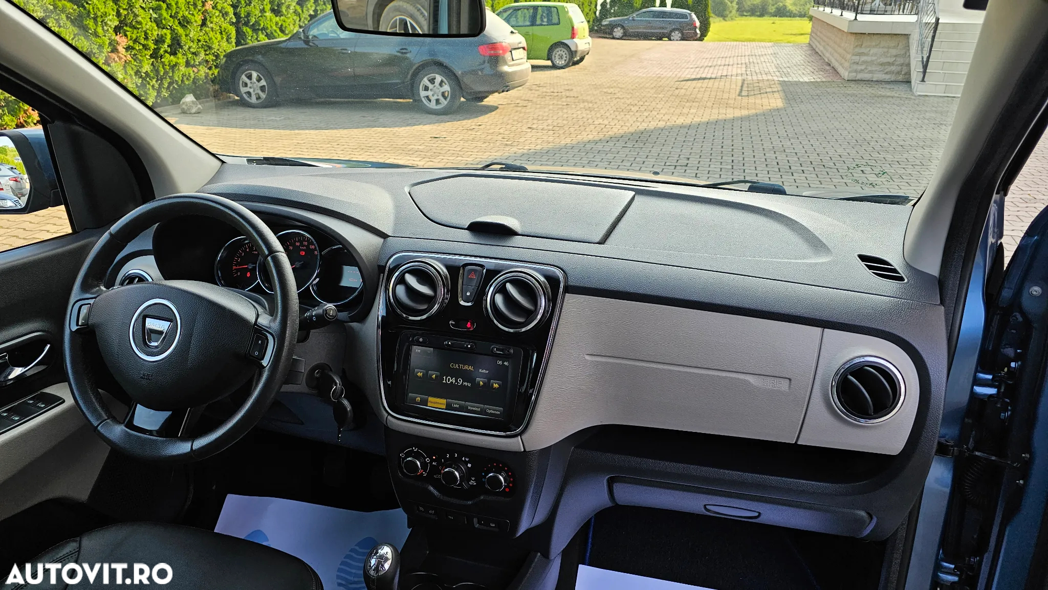 Dacia Lodgy TCe 115 Prestige - 9