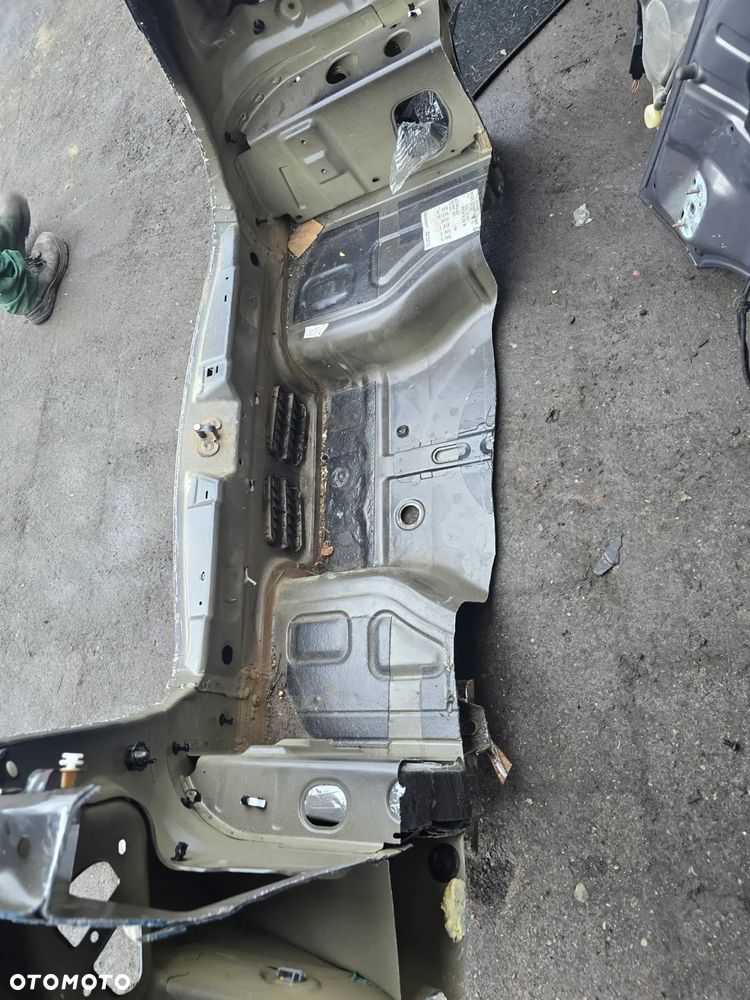 Pas tylny seat altea XL - 3