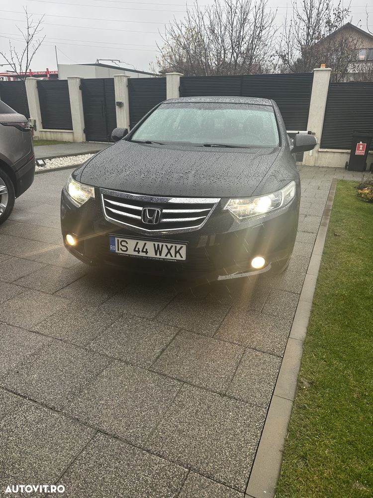 Honda Accord 2.0i AT Executive Navi - 2