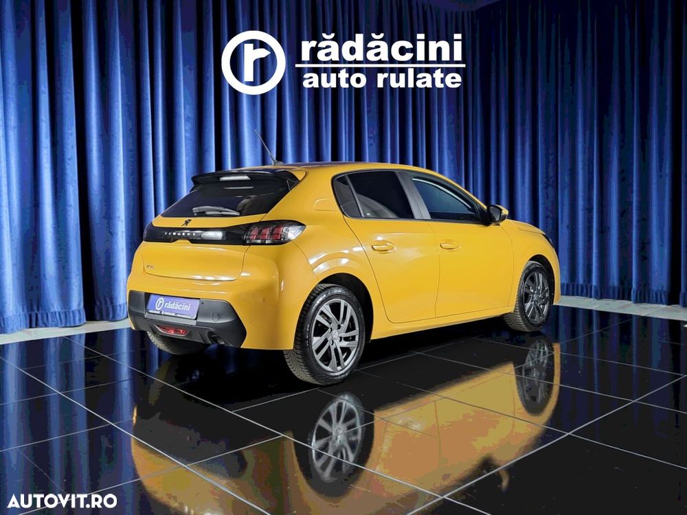 Peugeot 208 - 6