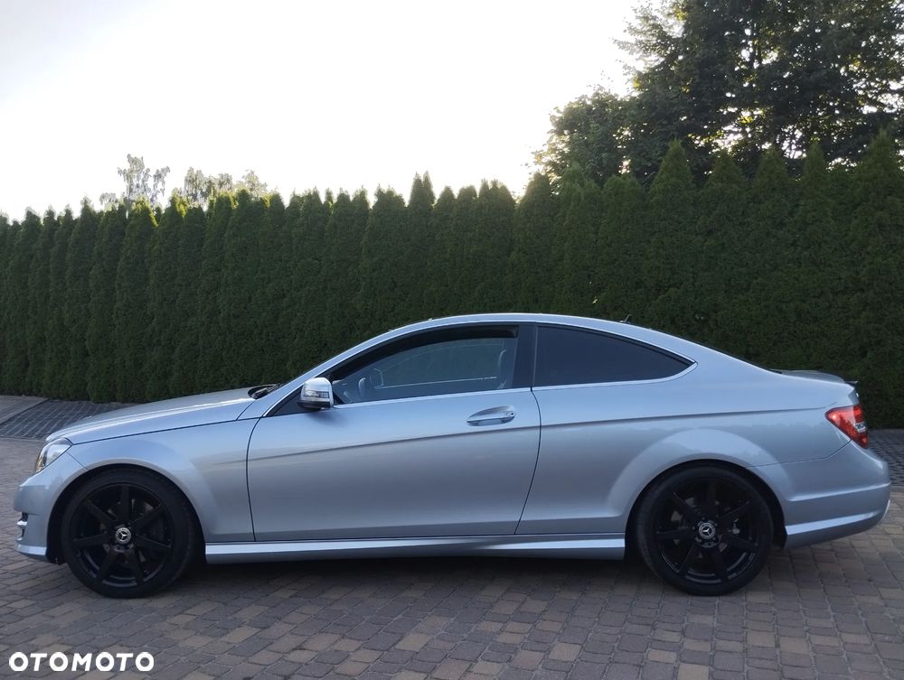 Mercedes-Benz Klasa C 350 Coupe 7G-TRONIC Edition - 2