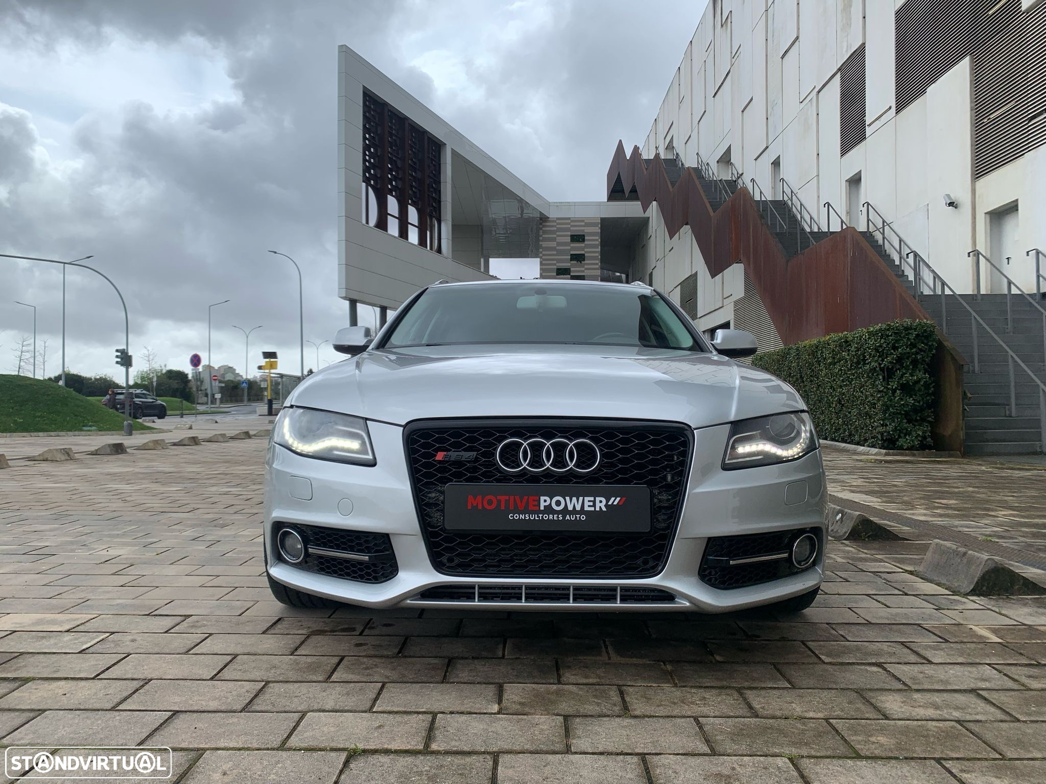 Audi A4 Avant 2.0 TDI Sport - 4