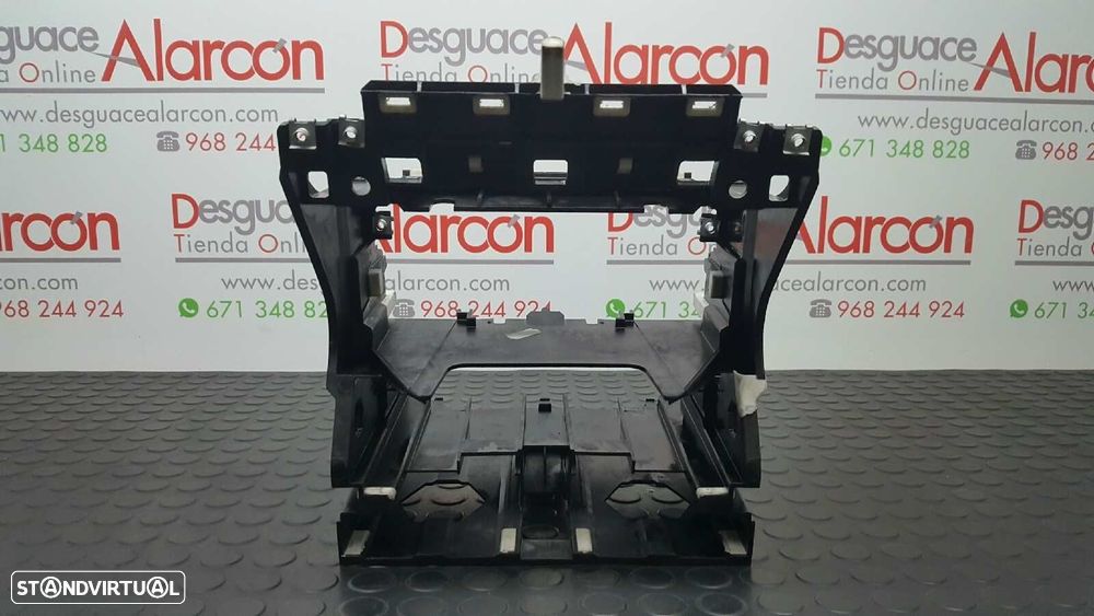 MÉDIO AUDI A3 (8P) 2.0 TDI AMBITION - 3