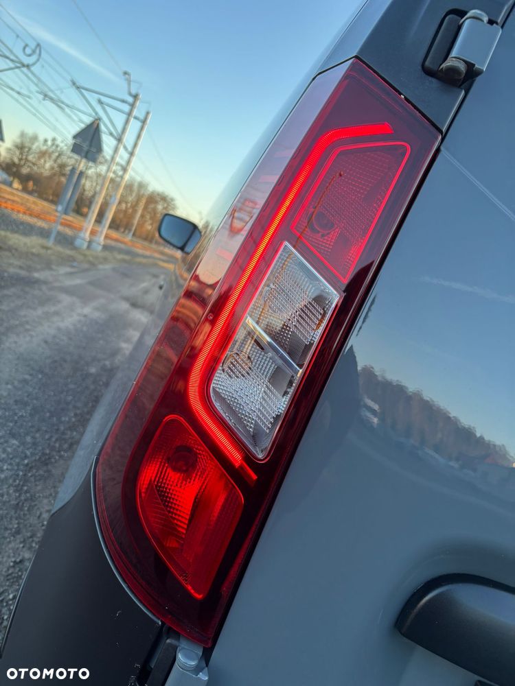 Renault KANGOO EXPRESS - 13