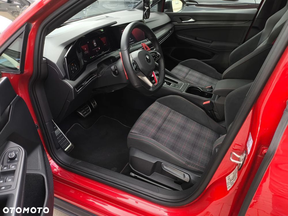 Volkswagen Golf VIII 2.0 TSI GTI DSG - 24