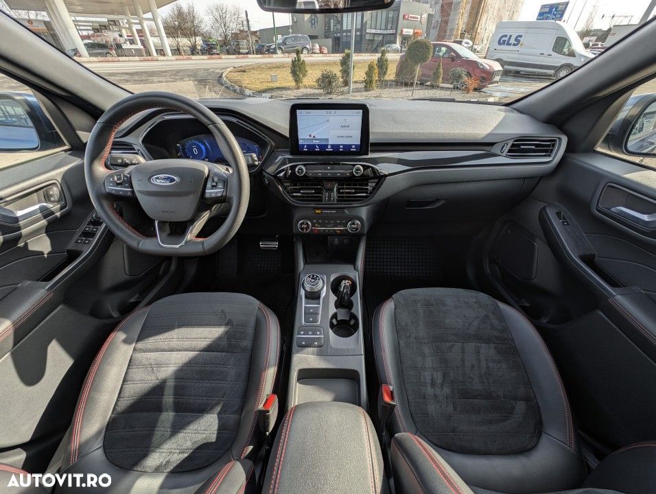 Ford Kuga - 21