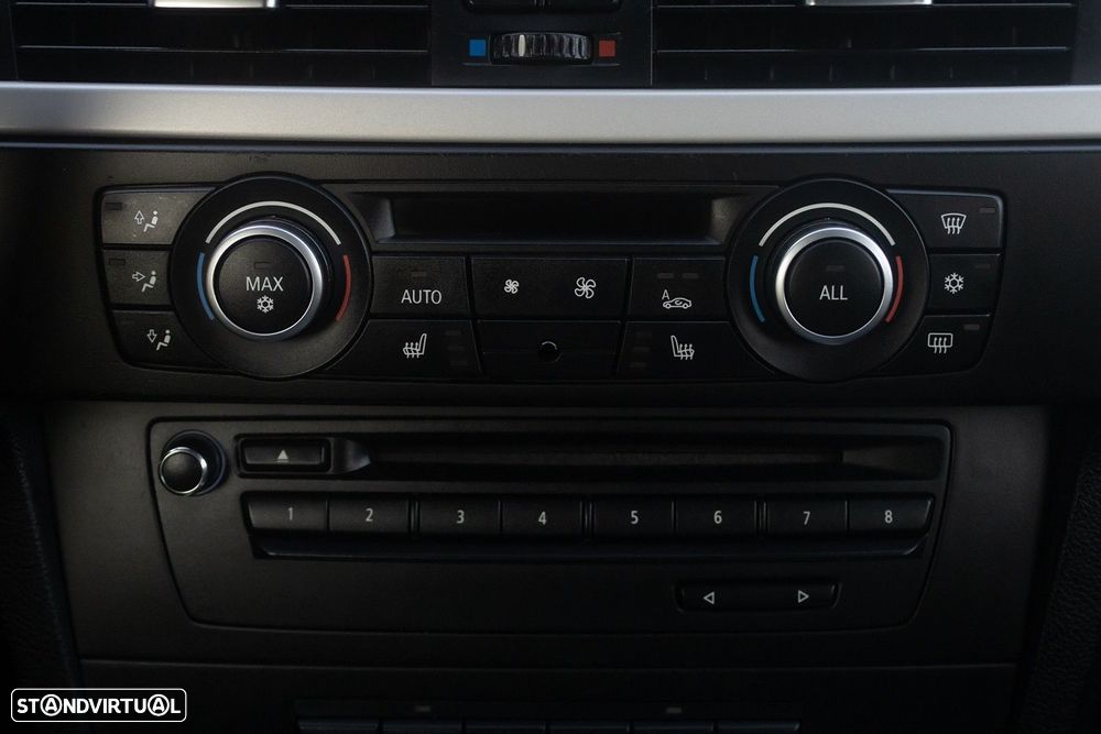 BMW 320 d Efficient Dynamics Edition - 13
