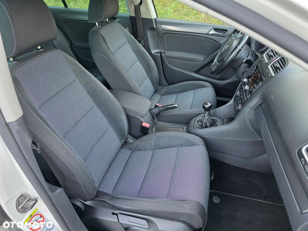 Volkswagen Golf 1.2 TSI Style - 25