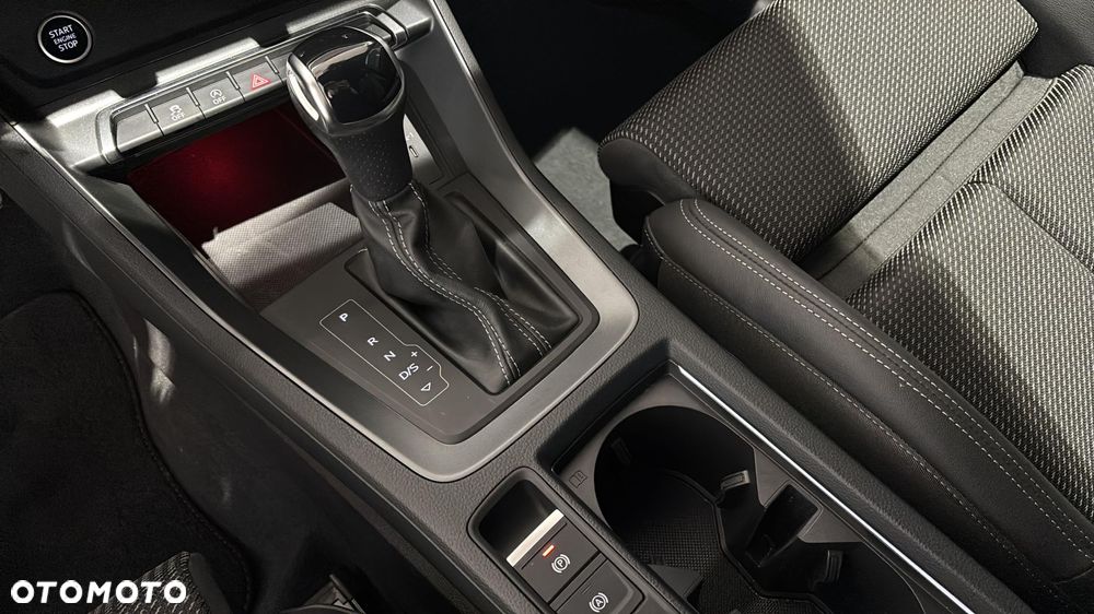 Audi Q3 35 TFSI mHEV S-Line S tronic - 16