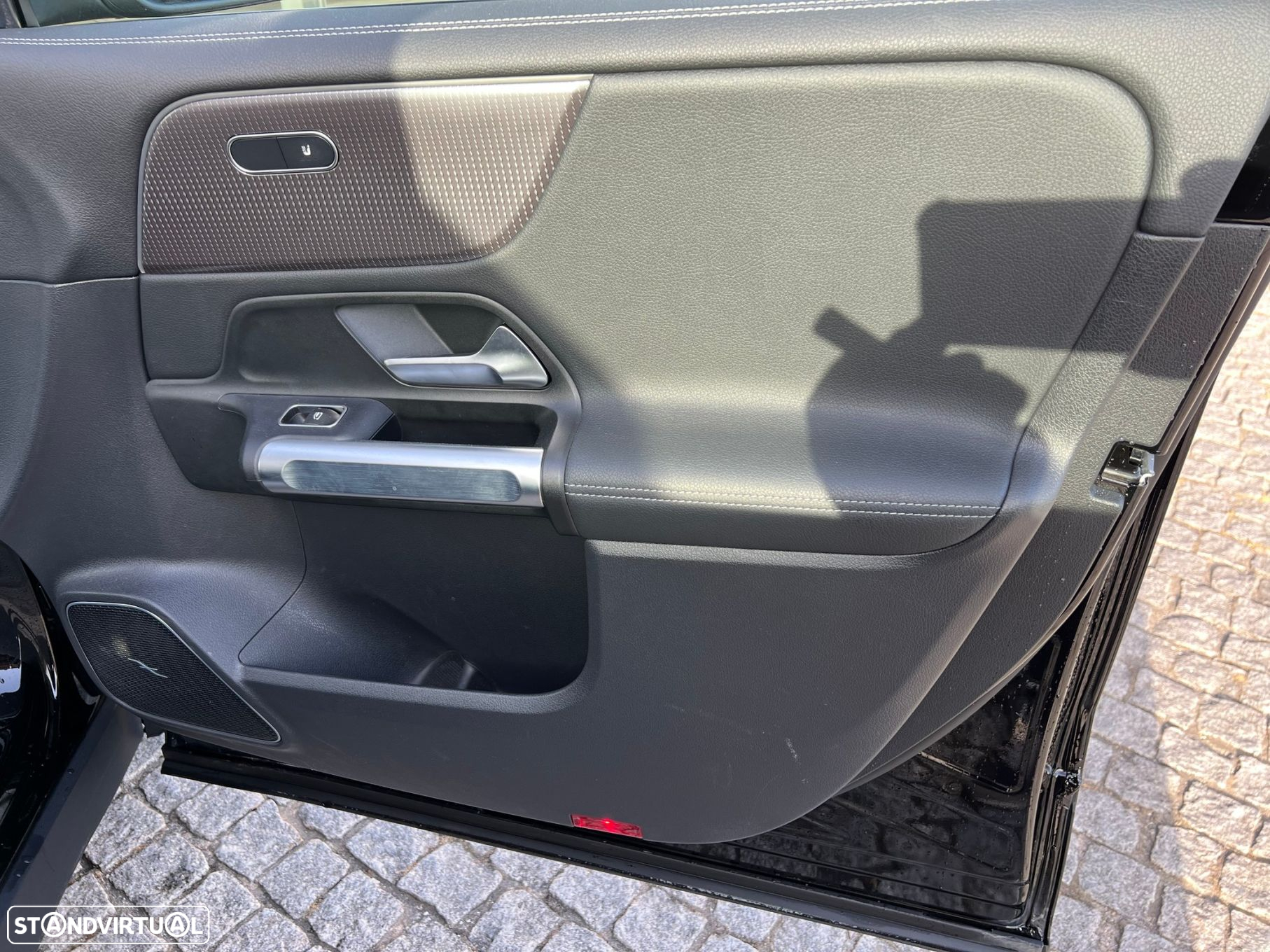 Mercedes-Benz EQB 250 Progressive - 16