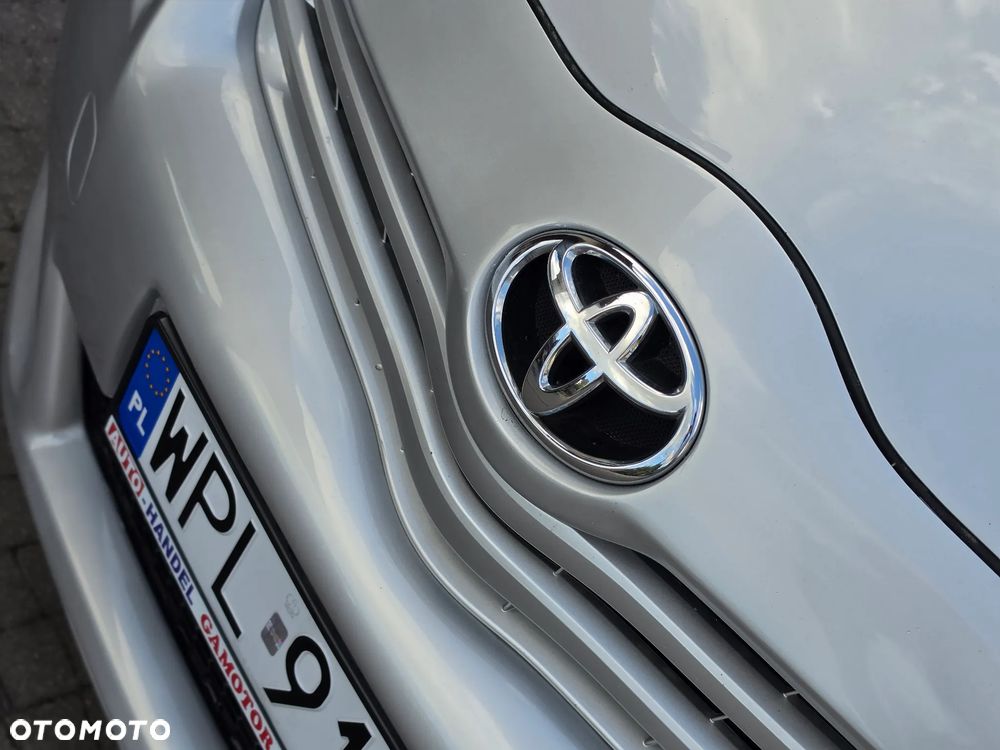 Toyota Verso - 3