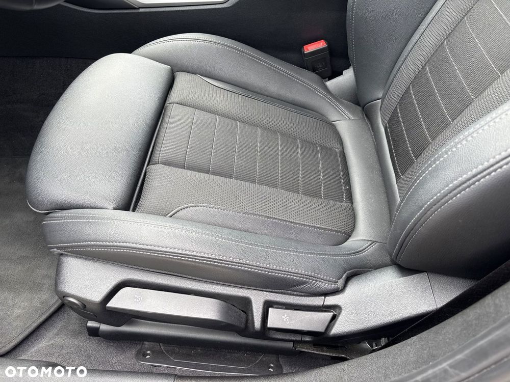 BMW Seria 3 - 12